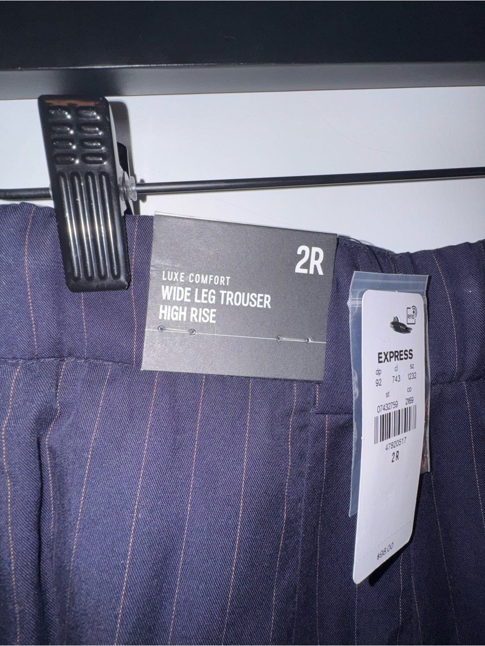 NWT Express Luxe Comfort High Rise Wide Leg Trouser Pants Size 2R Navy Pinstripe